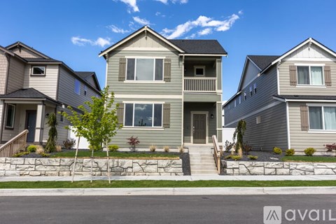 24513 E Feather Ct 3 Beds Apartment for Rent
