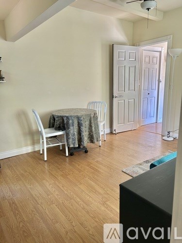 902B Encinitas Boulevard 2 Beds Apartment for Rent