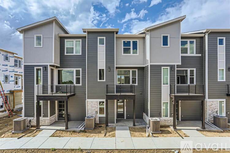 2748 West 68th Avenue 2 Beds Townhouse for Rent - Photo gallery 1