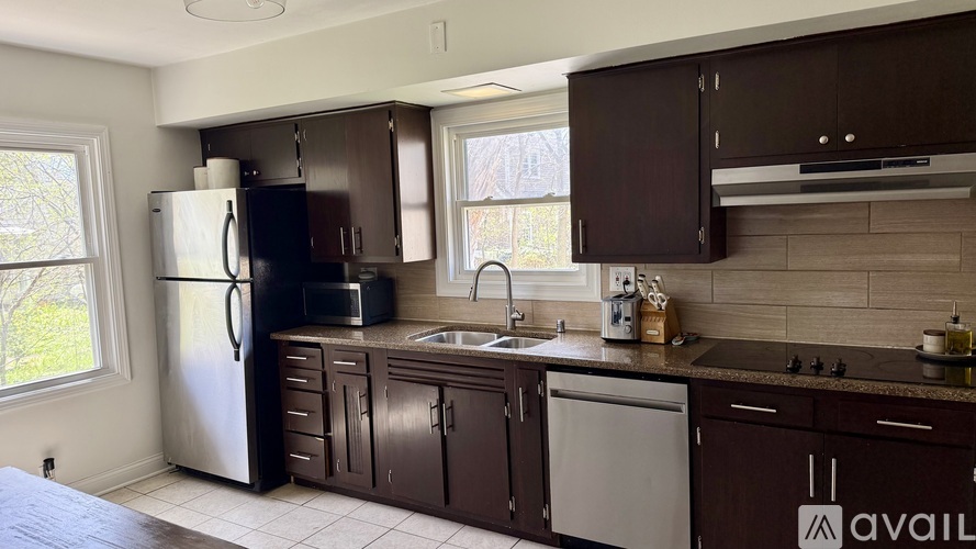 2181 West Marne Avenue 3 Beds Single Family Home for Rent - Photo gallery 4