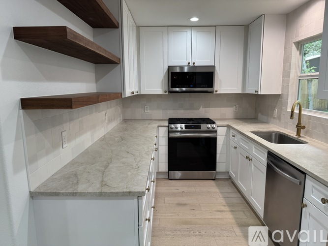 5002 Glencoe Circle 3 Beds Single Family Home for Rent - Photo gallery 3