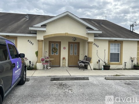 4388 Millwood Rd 2 Beds Apartment for Rent