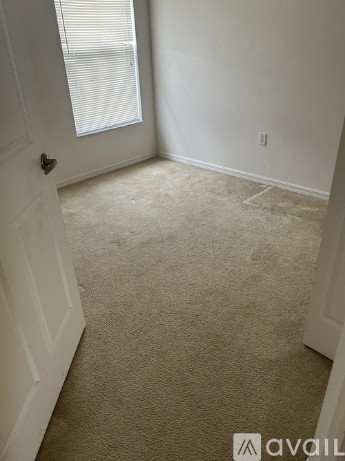 4388 Millwood Rd 2 Beds Apartment for Rent - Photo gallery 5