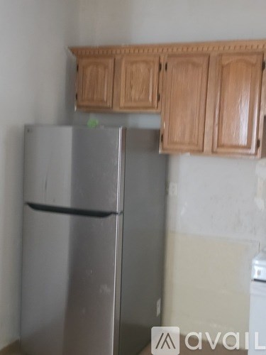 Clay Avenue 4 Beds Apartment for Rent