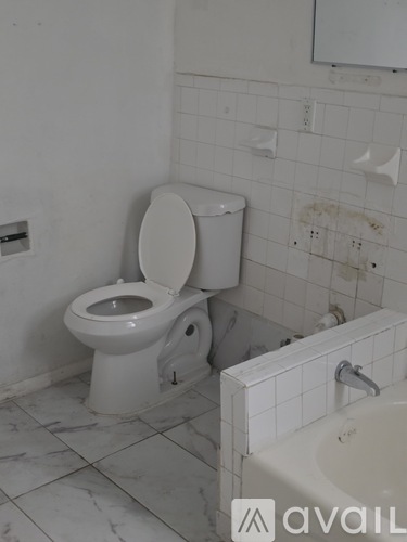 Clay Avenue 4 Beds Apartment for Rent - Photo gallery 4