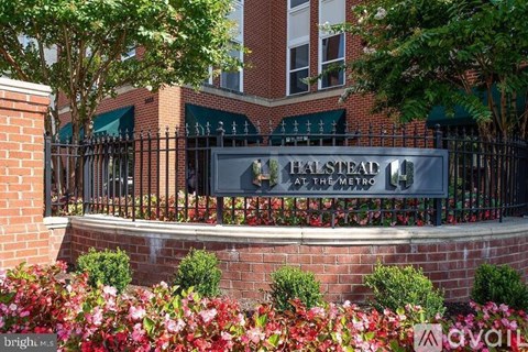 2655 Prosperity Avenue 2 Beds Apartment for Rent