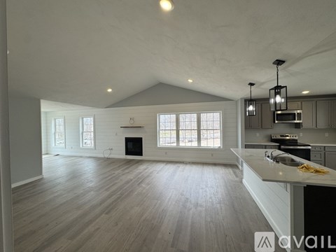189 Bennett Road 2 Beds Apartment for Rent
