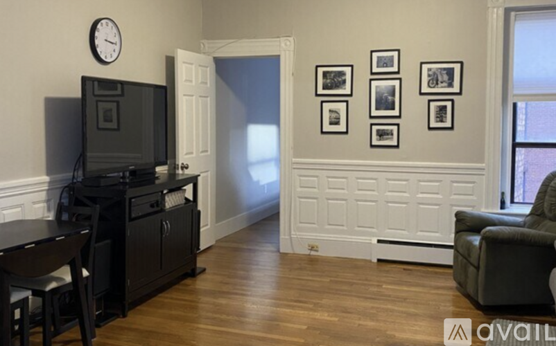499 Beacon St 2 Beds Apartment for Rent - Photo gallery 5