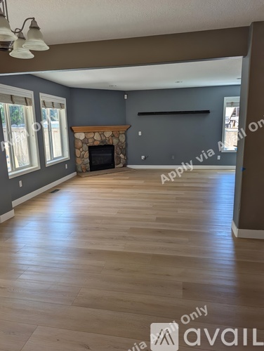 227 Southeast 19th Street 4 Beds Single Family Home for Rent - Photo gallery 2