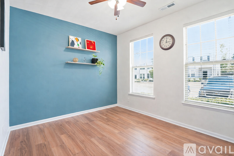 727 Maypearl Lane 4 Beds Townhouse for Rent - Photo gallery 3