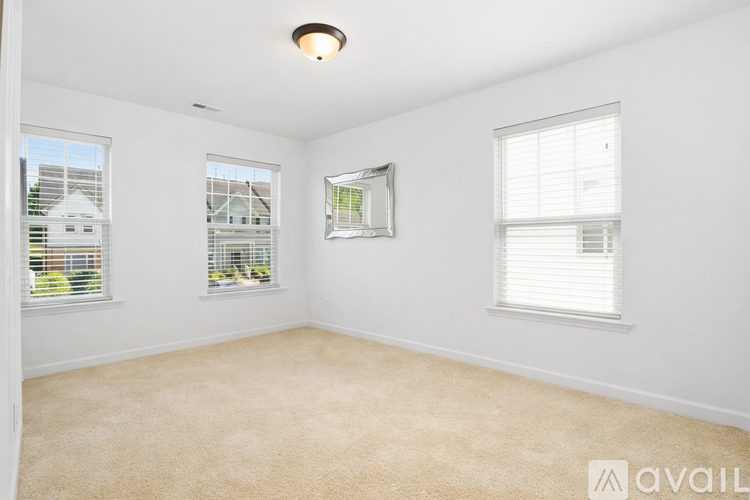 727 Maypearl Lane 4 Beds Townhouse for Rent - Photo gallery 4
