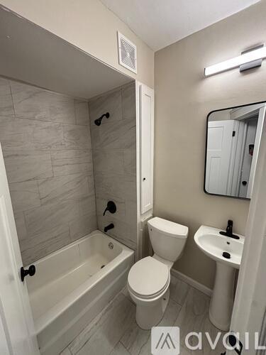3155 W 112th St 3 Beds Townhouse for Rent - Photo gallery 4