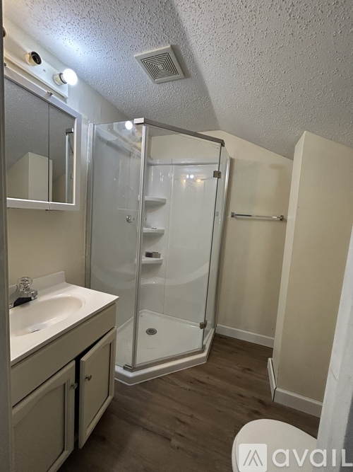 439 S G St 3 Beds Single Family Home for Rent - Photo gallery 5