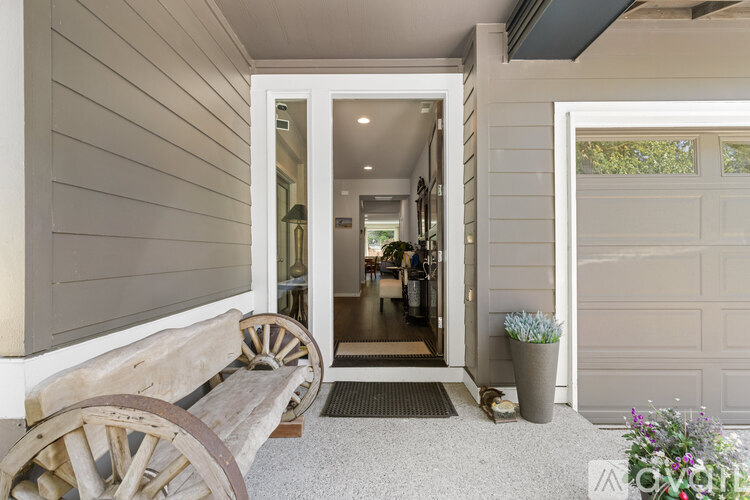 4808 Amherst Way Southwest 4 Beds Single Family Home for Rent - Photo gallery 2