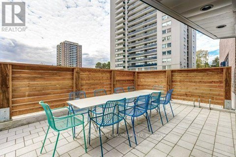 111 - 39 FARMSTEAD ROAD 2 Beds Apartment for Rent