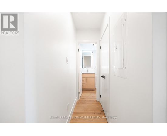 #5 - 7 EARNSCLIFFE ROAD 2 Beds Home, Multifamily for Rent - Photo gallery 5