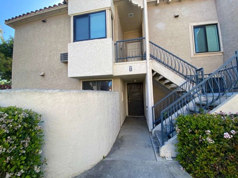 11174 Kelowna Rd 2 Beds Apartment for Rent