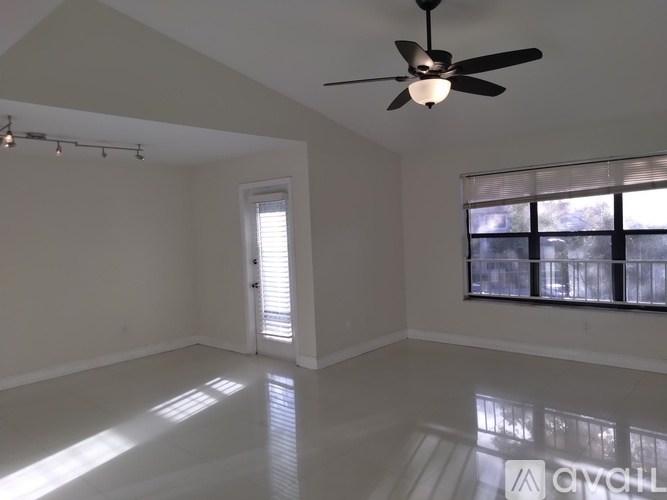 4261 W Mc Nab Rd 2 Beds Apartment for Rent - Photo gallery 1