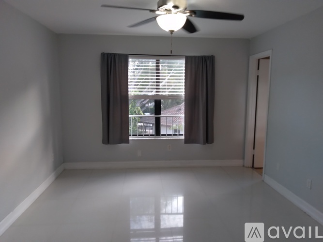 4261 W Mc Nab Rd 2 Beds Apartment for Rent - Photo gallery 3