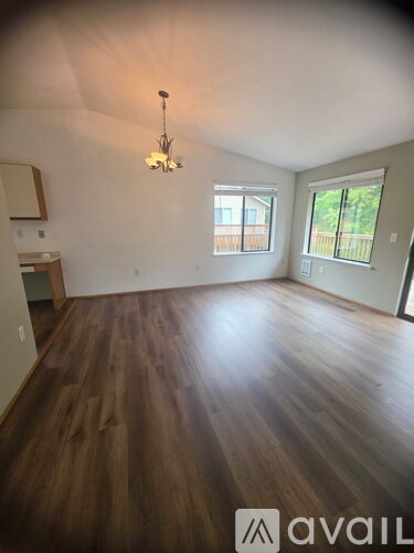 3042 Anderson Road Southeast 3 Beds Single Family Home for Rent - Photo gallery 1