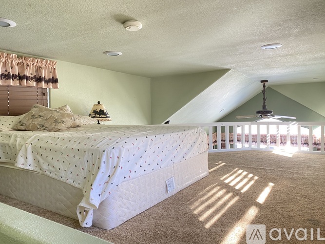 240 Sunshine Drive 2 Beds Single Family Home for Rent - Photo gallery 4