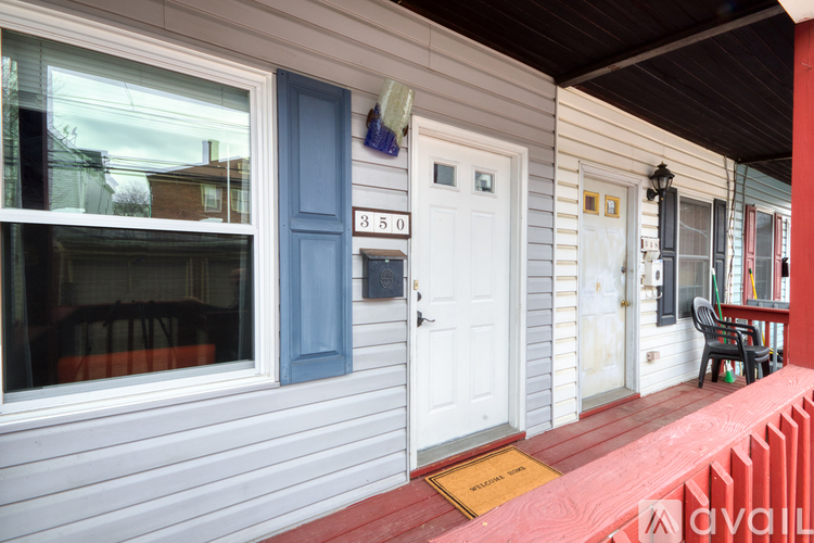350 Lamont Place 2 Beds Townhouse for Rent - Photo gallery 1