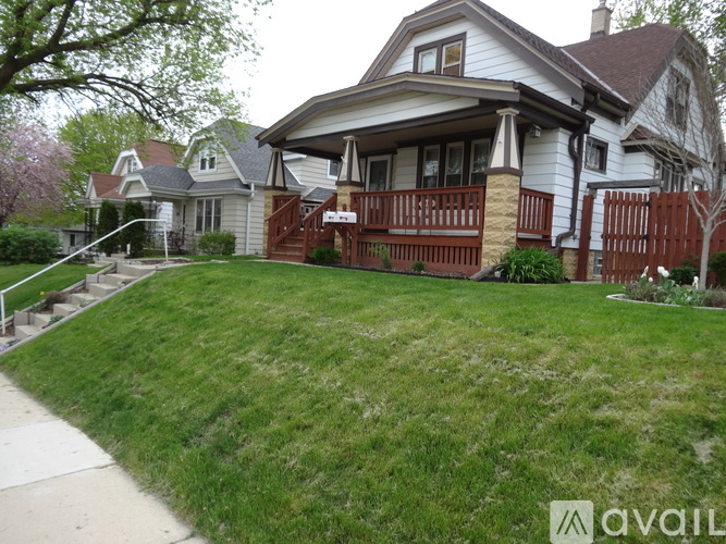 1224 Marion Avenue 1 Townhouse for Rent - Photo gallery 3