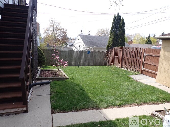 1224 Marion Avenue 1 Townhouse for Rent - Photo gallery 5