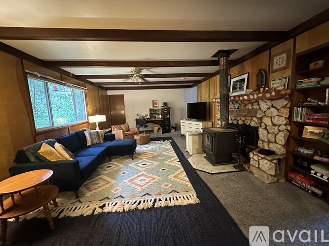 17520 6 Mile Rd 3 Beds Single Family Home for Rent - Photo gallery 1