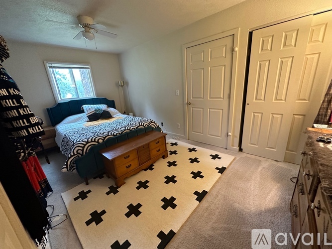 17520 6 Mile Rd 3 Beds Single Family Home for Rent - Photo gallery 5
