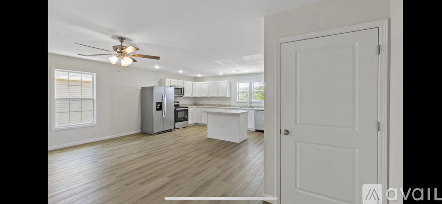 275 Broadway Street 2 Beds Apartment for Rent - Photo gallery 3