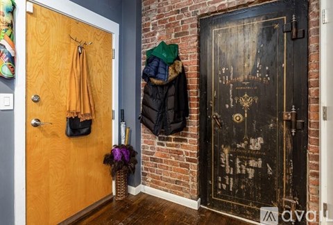 70 Exchange Street 2 Beds Apartment for Rent