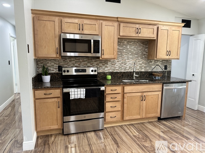 30124 Magnolia Ave 3 Beds Single Family Home for Rent - Photo gallery 5