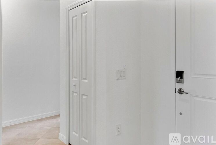 14882 Portico Blvd 4 Beds Single Family Home for Rent - Photo gallery 5