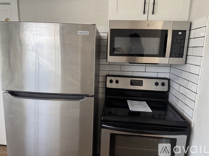 333 S Main Ave Studio Apartment for Rent - Photo gallery 4