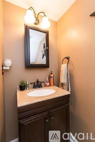 133 Cypress Drive 3 Beds Townhouse for Rent - Photo gallery 3