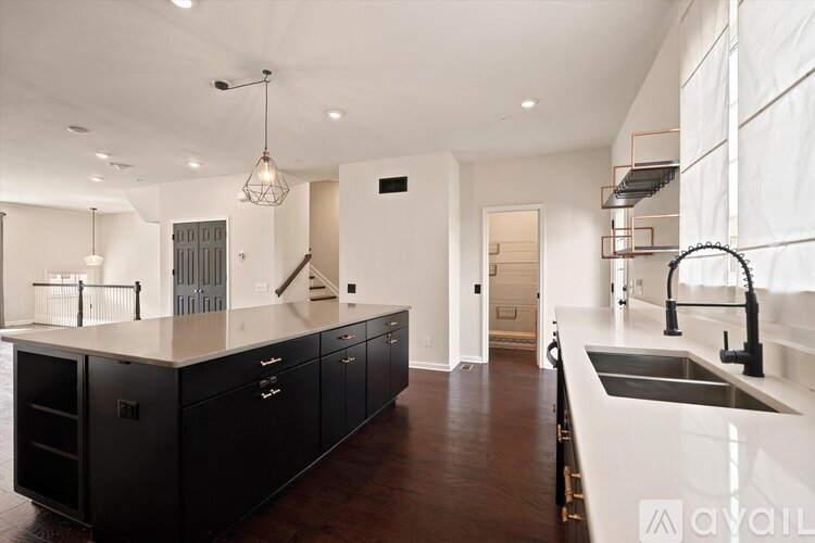 443 Tall Oaks Dr 3 Beds Single Family Home for Rent - Photo gallery 4