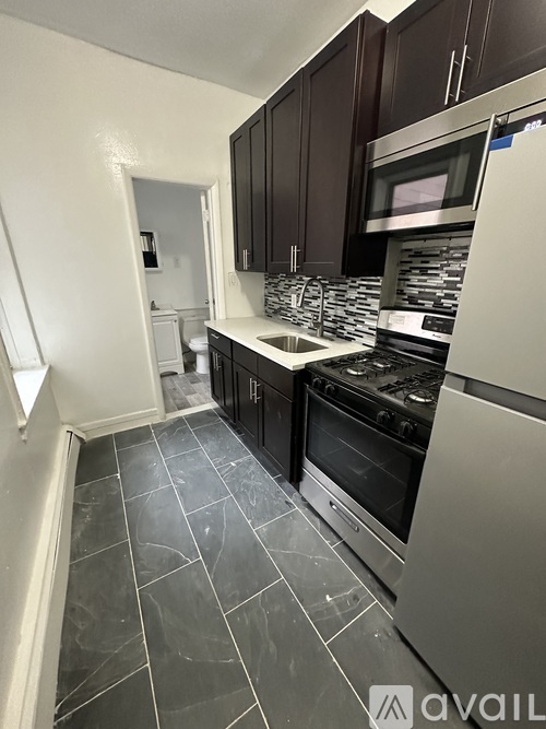 149 Zabriskie St 1 Apartment for Rent - Photo gallery 2