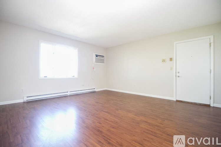 5359 Cresthaven Ln 2 Beds Apartment for Rent - Photo gallery 3