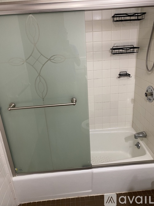 104 N Forest Ave 2 Beds Apartment for Rent - Photo gallery 5