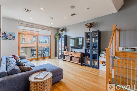 186 India Street 2 Beds Apartment for Rent