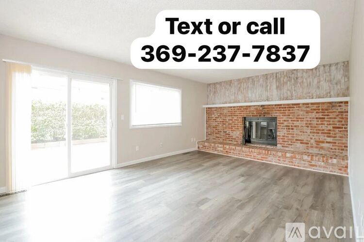 18235 E Berry Drive 3 Beds Single Family Home for Rent - Photo gallery 2
