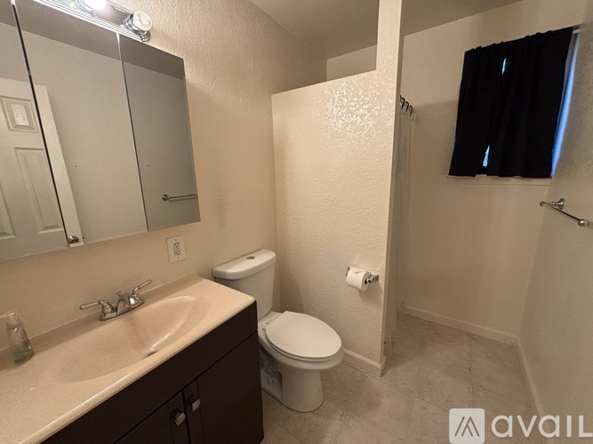 930 Darlington Ave 3 Beds Single Family Home for Rent - Photo gallery 2