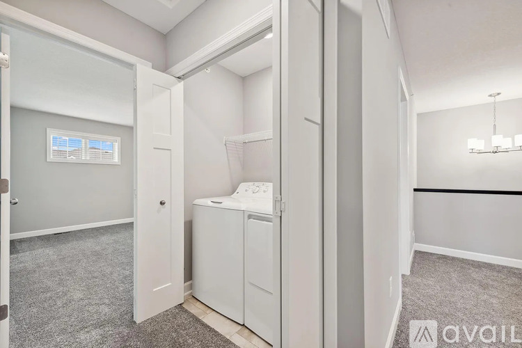 11022 Zest Street Northeast 3 Beds Townhouse for Rent - Photo gallery 2