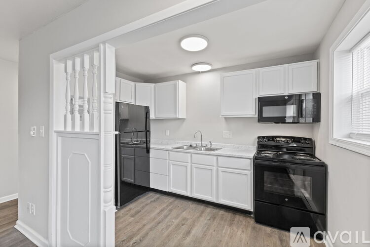 4200 N Arlington Ave 2 Beds Apartment for Rent - Photo gallery 2