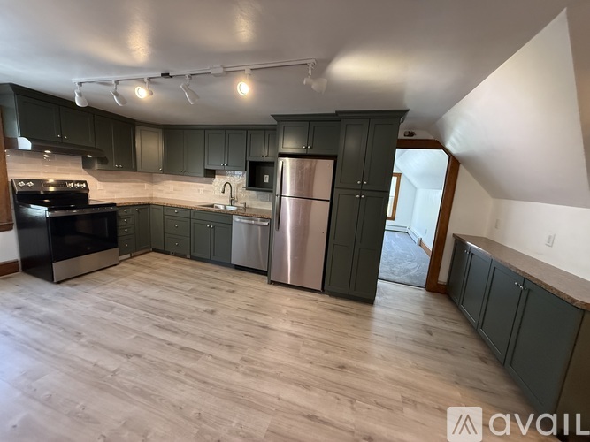 225 Pearl Street 2 Beds Apartment for Rent - Photo gallery 1