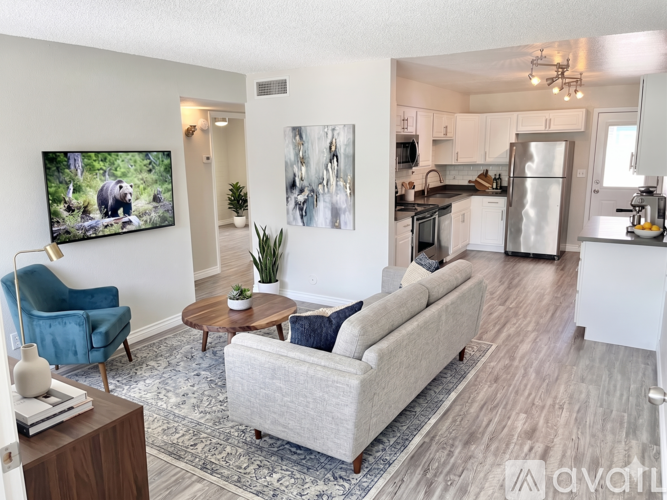 4750 N 28th St 2 Beds Apartment for Rent - Photo gallery 2