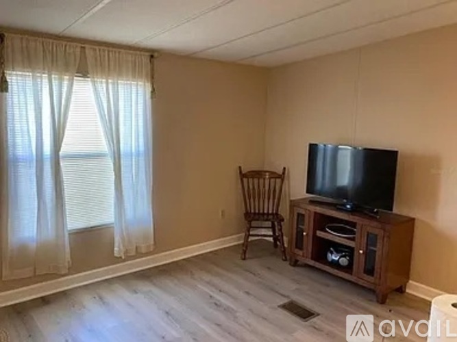 2824 Manatee Road 2 Beds Single Family Home for Rent - Photo gallery 3