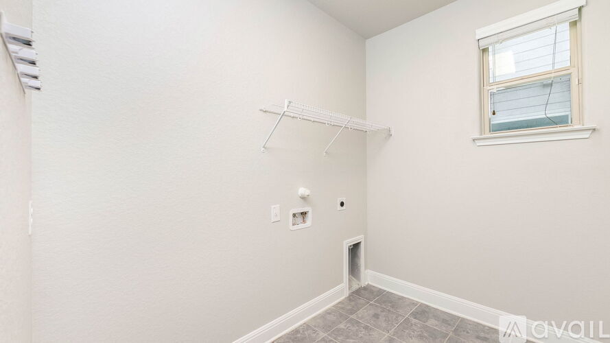 244 Heavenly Vw 3 Beds Single Family Home for Rent - Photo gallery 3
