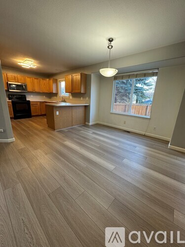 3255 E 105th Pl 4 Beds Single Family Home for Rent - Photo gallery 3
